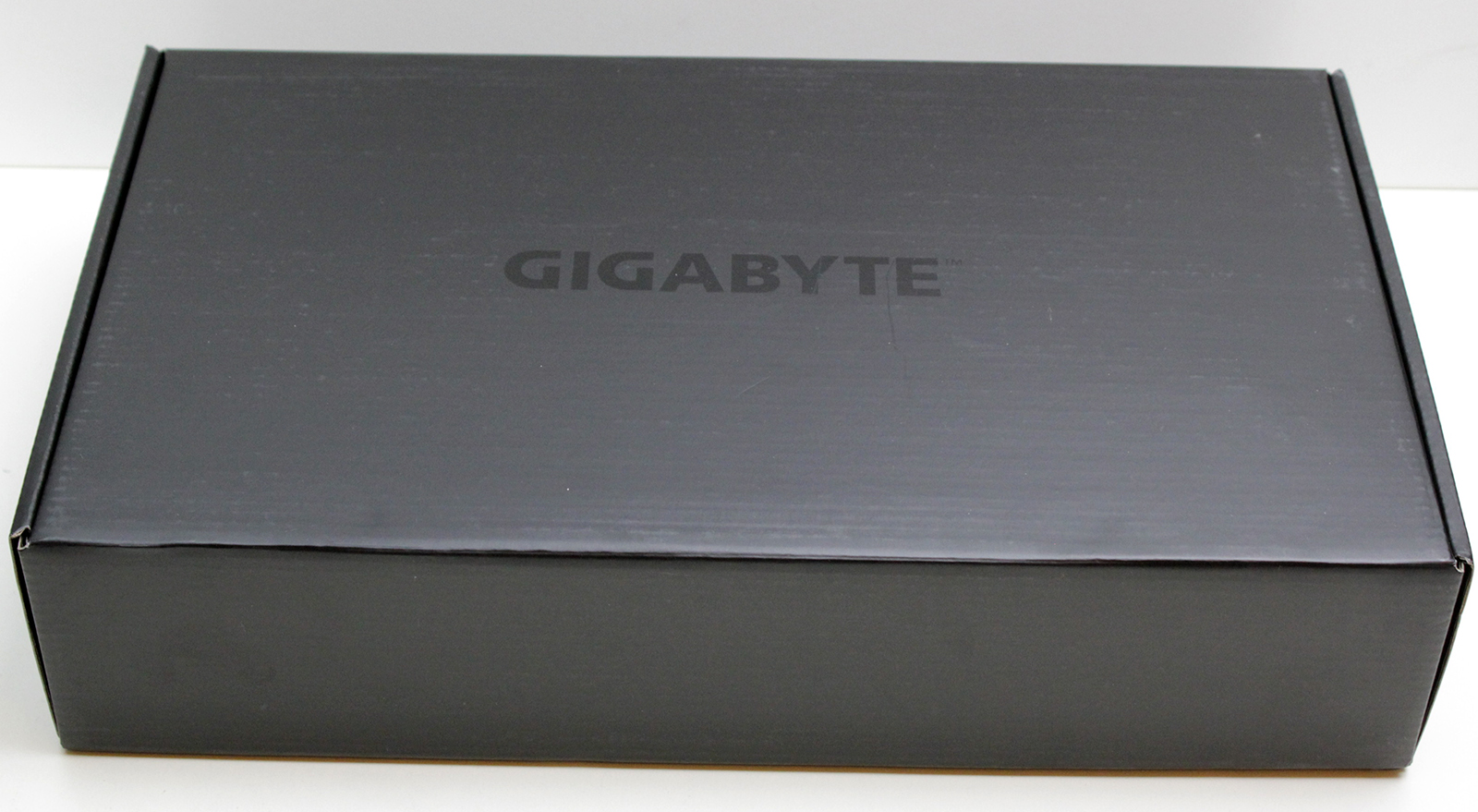 4 Gigabyte GTX 960 G1 Gaming box
