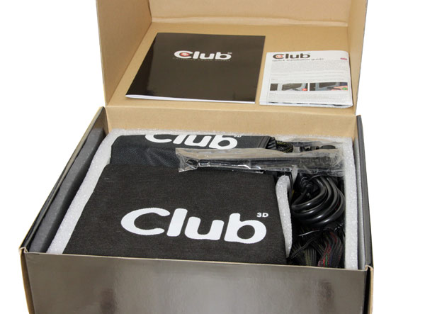 club-3d-1000W-PSU-box-4