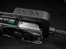 EVGA offers free PowerLink with Geforce 10-series graphics cards