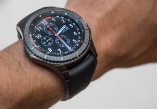 Samsung plans two new smartwatches