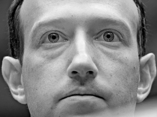 Facebook flops as it loses its backbone