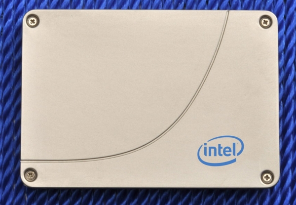 intel SSD520 1