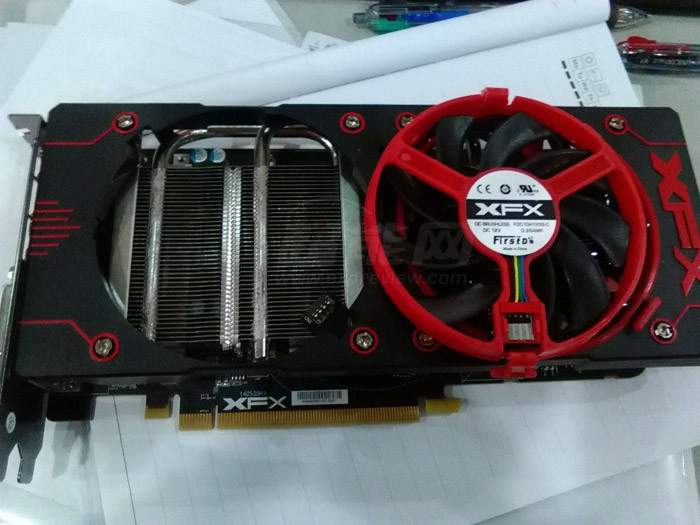 AMD R9380XDDExpreview 2