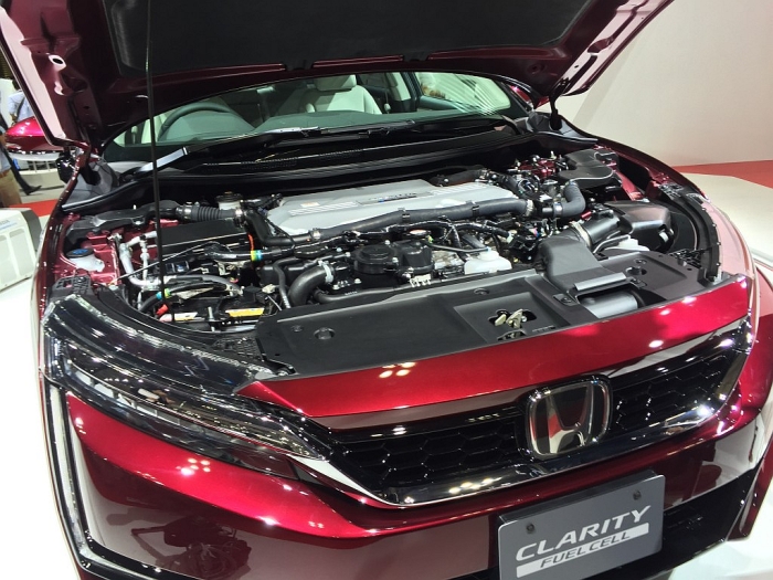 honda clarity fuel cell 2015 tokyo motor show 100531909 l