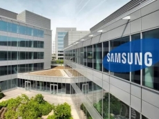 Samsung opens world&#039;s largest mobile factory in India