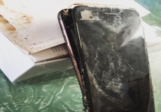 iPhone 7 catches fire too