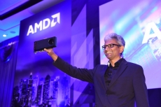 AMD grows market share