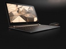 HP gets &quot;the world’s thinnest&quot; title