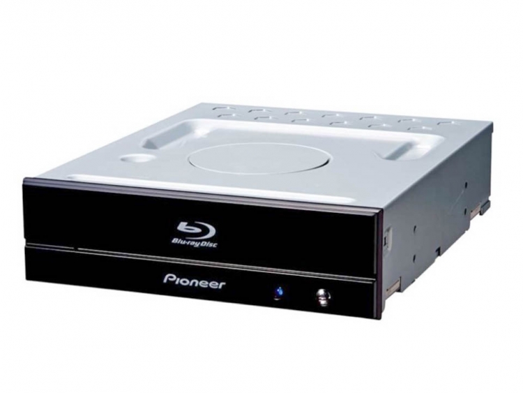 straal partner Kansen Pioneer releases combo 4K Blu-ray disc player for PC