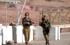 Israeli security Checkpoint expands
