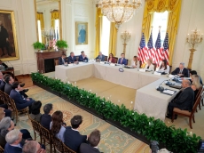 Big Tech bosses bow before Trump’s AI circus