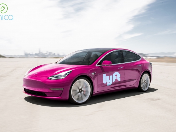 Lyft flogs self-driving car to Toyota subsidiary