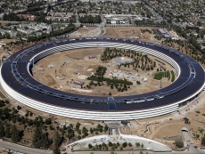 Apple mulls fleeing Silicon Valley
