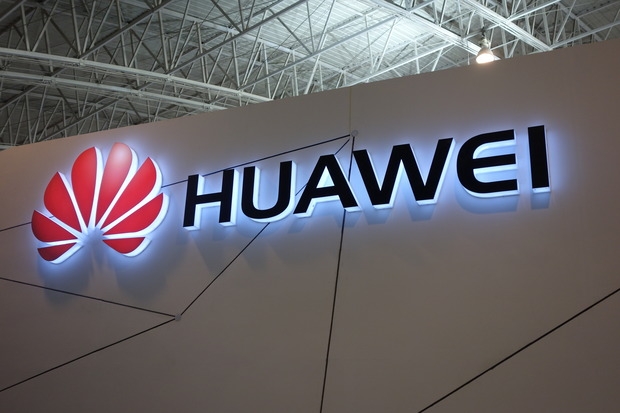 Huawei developing Windows 10 hybrids