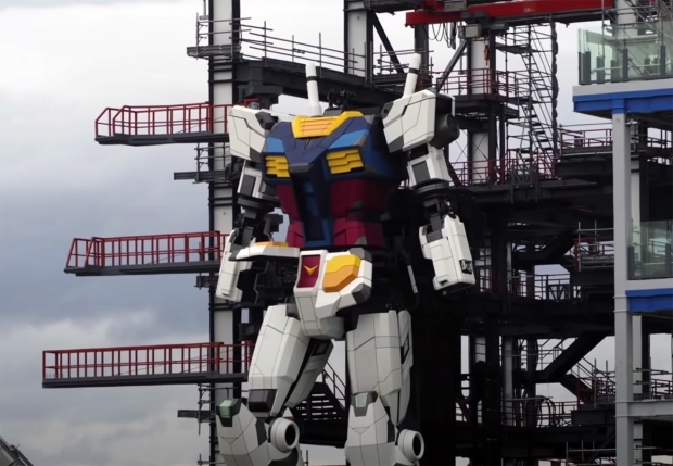 Japanese build a giant robot