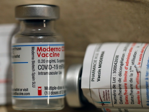 Moderna CEO says COVID-19 vaccines are like iPhones