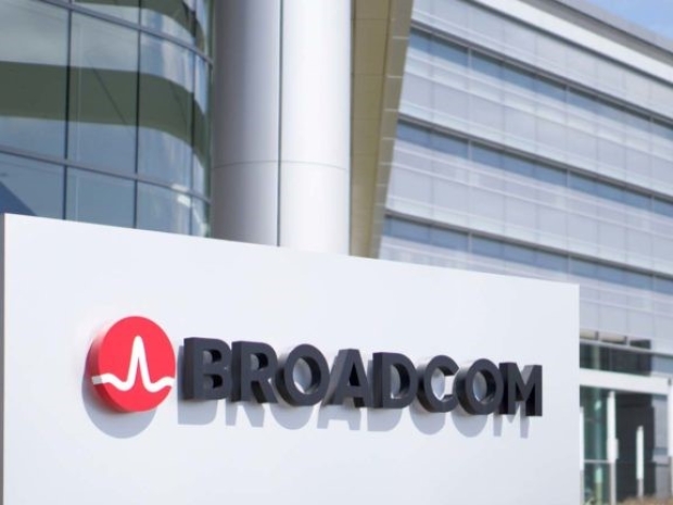 AT&amp;T sues Broadcom over VMware&#039;s extended support