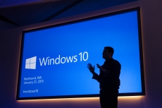 Microsoft reveals Windows 10 roll out plans