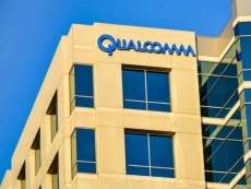 Qualcomm still plans to buy Intel