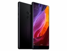 Xiaomi&#039;s new Mi Mix smartphone reviewed