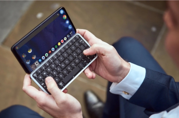 Planet releases 5G device with keyboard