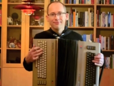 Swedish makes an accordion from two Commodore 64s