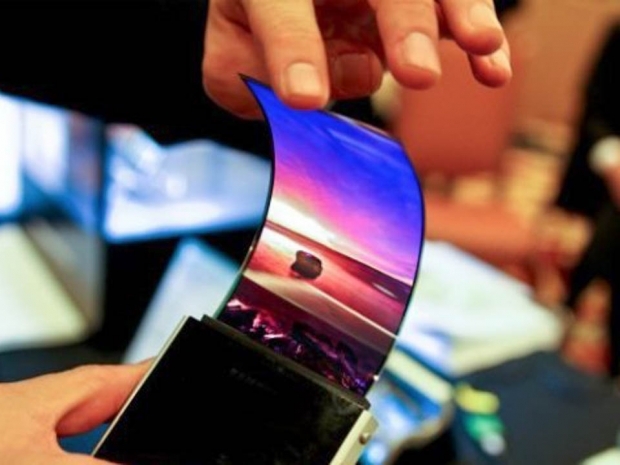 Foldable smartphones to gain market traction by 2019