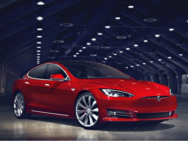 Tesla Model S 2017 refresh now available