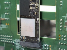 Phison shows its PCIe Gen5 SSD controller in action