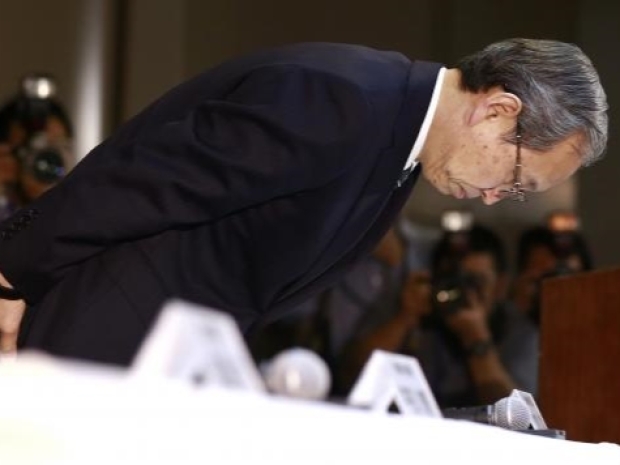 Toshiba CEO suddenly falls on sword